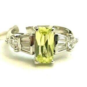 Sterling Silver Peridot Ring Size 7 Princess Cut Green Cubic Zirconia Simulated